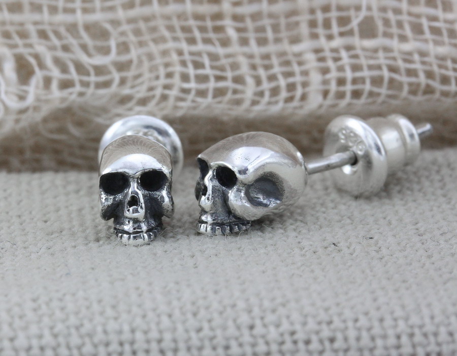 Skull Stud Silver Earring Studs, Skull Jewelry (wes010)